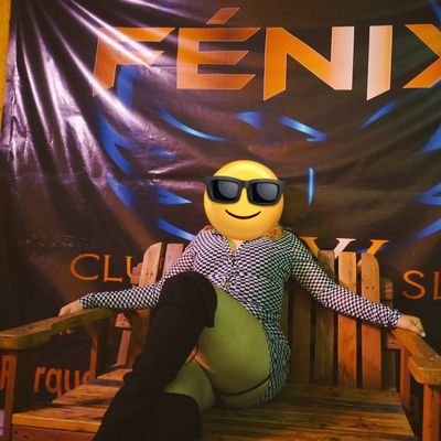 Danielleylalosw's profile picture. Pareja SW con algo de experiencia en el ambiente
Ella Bi
(nueva cuenta)