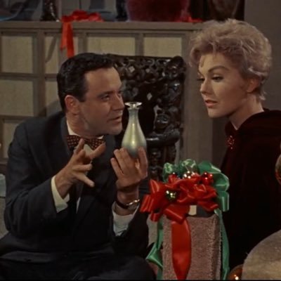 0hSleepr's profile picture. MAGA