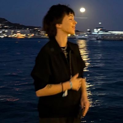 aftxriife's profile picture. 