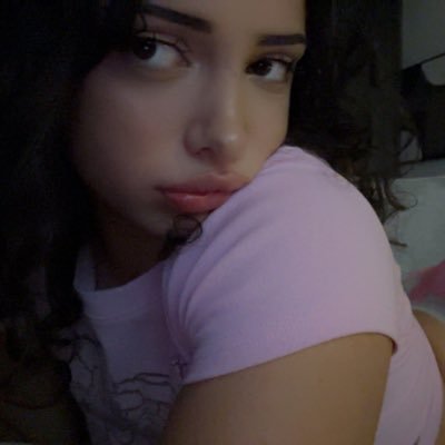 supariosa's profile picture. Humiliation - Domination - Obéissance (511-0)