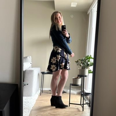 Maresuh's profile picture. old, retired and happy ❤️