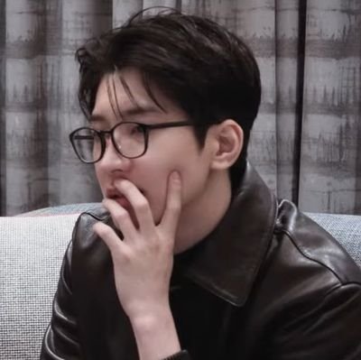 1010jwv's profile picture. ⊹₊💎 ⋆ #세븐틴 𖧷 @pledis_17 ᝰ.ᐟ󠀠󠀠󠀠󠀠󠀠󠀠󠀠ㅤㅤㅤㅤㅤㅤㅤ
ㅤㅤㅤ
⤿ ₊⊹ 10 years to forever with seventeen