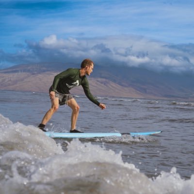 andreweatherman's profile picture. coaching analyst, @spurs