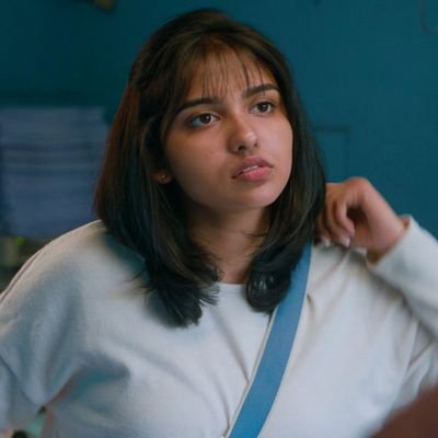 zeengoeszoom's profile picture. for the giggles only trust me 🤫 | tweets are mostly about ptv, diziland, kollywood and myself