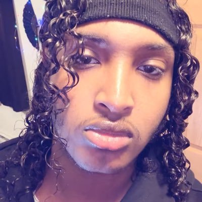 kamalgrey_'s profile picture. 🍉