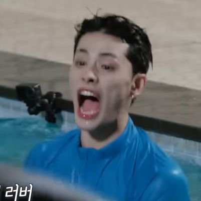 hrbearhr's profile picture. OT7