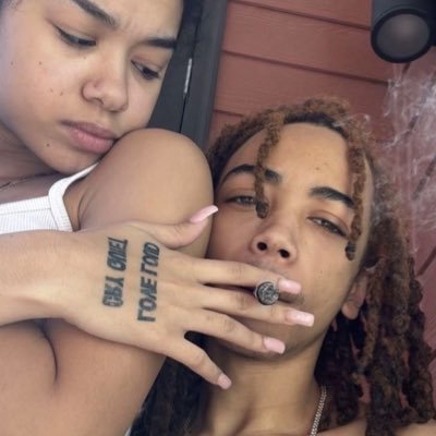 JvFaiyaz's profile picture. wokeuplikethis!