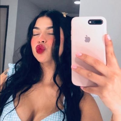 Dariangela83011's profile picture. Ojitos para mercury
ojitos para carlos