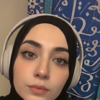 salwanajmart's profile picture. Canadian based fine artist; Painter and illustrator. Old Islamic architecture enthusiast 🇱🇧🇨🇦