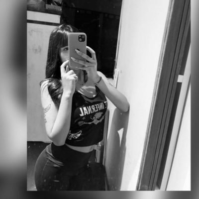 deeniyamiila's profile picture. callejeros y la renga me generan ganas de vivir. 92•💙💛💙•