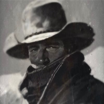 SantiagoArtis's profile picture. (Lic. Historia del Arte, Mag. Museología)