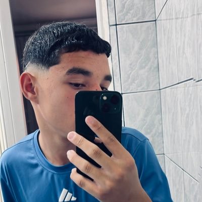 lopeszffc's profile picture. 