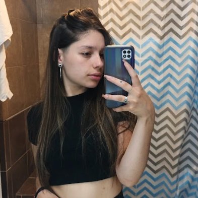 Daisyhadessss's profile picture. I’m here for good vibes, good food, and someone to flirt with. DM me if ur into charm with chaos and feeling FREE from all the rules 😏👇