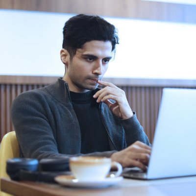 fifthnefilim's profile picture. 