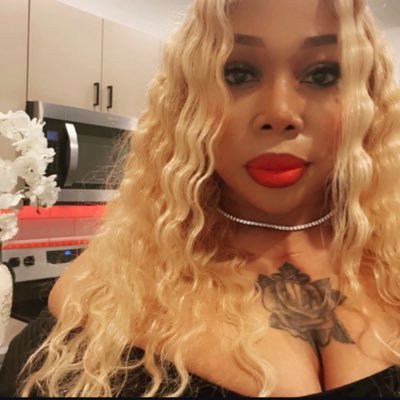 feelmiri's profile picture. The girl with the big heart ❤️  #Proverbs31woman