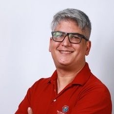 fredmosc_dev's profile picture. 30+ anos de TI. Odeio frontend, mas com carinho.
Ensino Cloud/DevOps de um jeito simples e sem drama.
Carioca, MultiCloud, Jornalista.