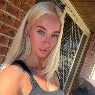 blondaussiebabe's profile picture. AUS 🇦🇺- Just a girl that loves cars
