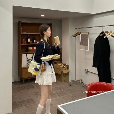 thu_bui68995's profile picture. 