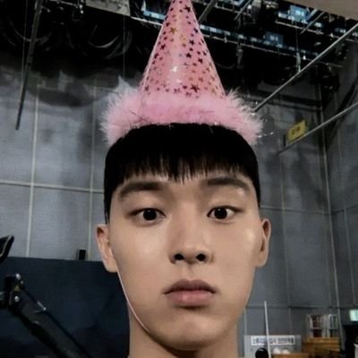 syylveonn's profile picture. hysteric glamour