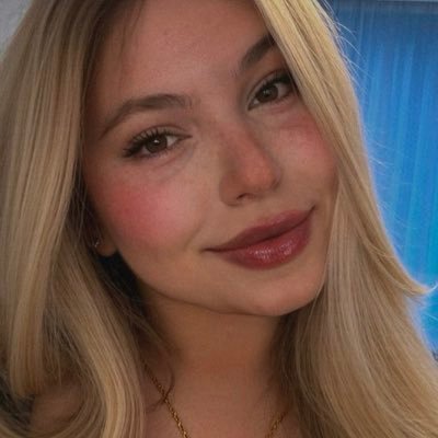 toltoriaa's profile picture. 𝐼 𝑑𝑜𝑛'𝑡 𝑤𝑎𝑛𝑛𝑎 𝑏𝑒 𝑝𝑟𝑒𝑡𝑡𝑦, 𝐼 𝑤𝑎𝑛𝑛𝑎 𝑏𝑒 𝑖𝑐𝑜𝑛𝑖𝑐