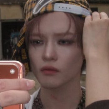 chenletumare's profile picture. 