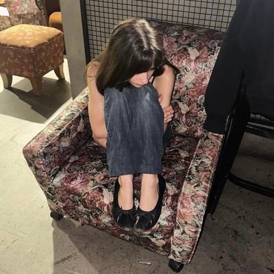 isnotmipie's profile picture. 