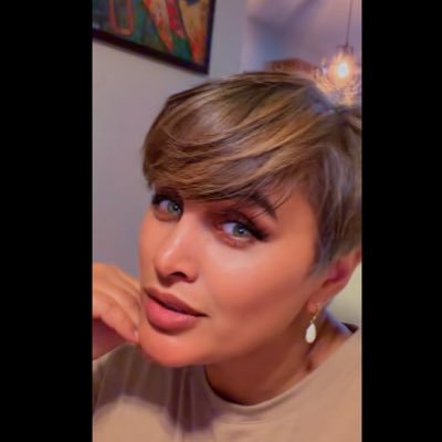 LeokoAama's profile picture. सुनाउने कुरा केही छैन तै पनि बोल्न मन पर्छ ।