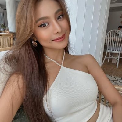 Tracywhitee22's profile picture. Curating timeless style with a modern edge | Empowering women through design | Fashion is my art, business is my canvas 👗💼 #FashionEntrepreneur