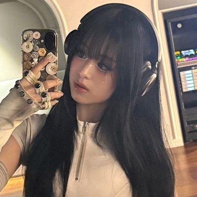 rukanation's profile picture. I'm nothing like yall @ahyeonpilled