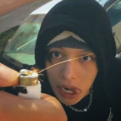 lyheeyun's profile picture. ㅤㅤ  ⠀ ⠀  グラム⠀꒰⠀⠀✿𝅼⠀⠀𝗯𝗮𝗺𝗯𝗶⠀𝗴𝗮𝗿𝗱𝗲𝗻.