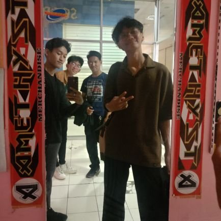 ayamkriuk61727's profile picture. seorang Pemimpin