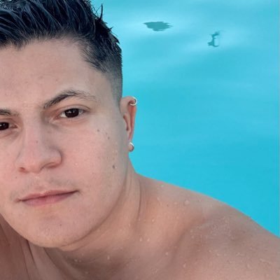 flvmmes_'s profile picture. ⚜️ let’s begin