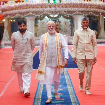 VarmaXplorer's profile picture. जय श्री कृष्ण 🕉 |
HODOPHILE | DATA ENGINEER | A2+ | EDM | Save Wild life 🐘 
#TDPtwitter.