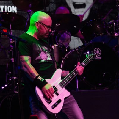 MikeDurband's profile picture. Videographer 🎥 Photographer 📸 Musician 🎵 Instagram: @ mike_durband_productions.