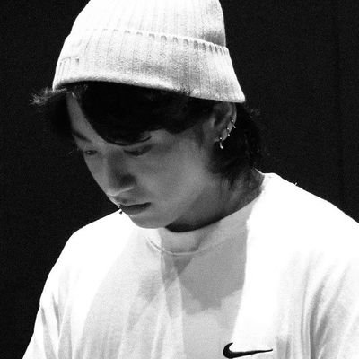 ultravlenc's profile picture. ㅤ
⠀🧜🏻‍♀️⠀⠀💬⠀⠀🕉️⠀⠀──⠀⠀𝖽𝖾𝗏𝗈𝗋𝖾⠀⠀𝖺⠀⠀𝗮𝗿𝘁𝗲⠀⠀✿
⠀ㅤ