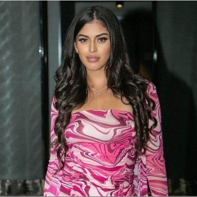 P87951Proxiss's profile picture. Grabbing merciful 👯‍♀️ #anime #games