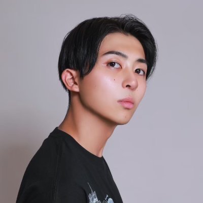 tetu_leagan's profile picture. 24歳｜売上5億の自由起業家｜法人1期目で口座残高ゼロの状態からV字回復経験｜現在の目標は売上100億円を達成して武道館を貸し切ること｜再現性高いSNSマーケノウハウを発信中｜仕事が遊び、遊びが仕事
