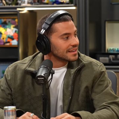 brynnamrii0's profile picture. André lamoglia o dono do meu jogo 😌❤️