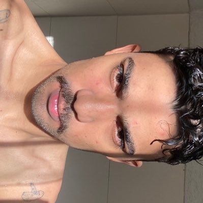 versatiul's profile picture. boy from Brazil🇧🇷