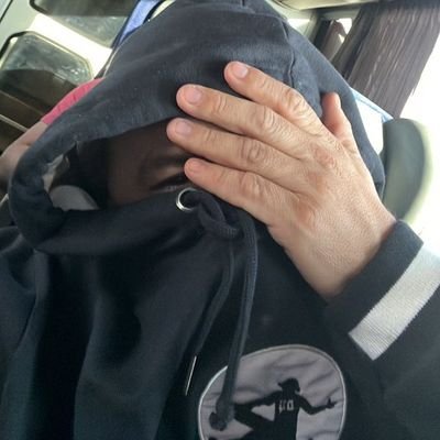 overtyjo's profile picture. #TYLERJOSEPH #DAMASGRATIS #DONNIEDARKO #DRAGONBALL