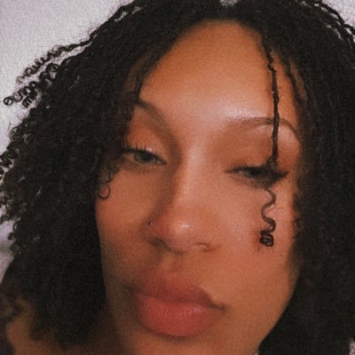 nachellee_'s profile picture. not for everybody. just the ones who get it