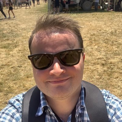 tomcairns95's profile picture. Logger and Researcher at F1 | League Racing Commentator | Presenter/Podcaster | All views are my own