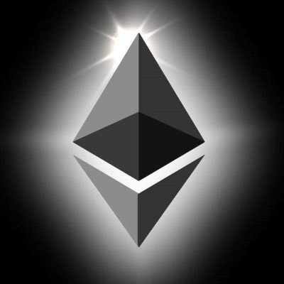 EthfinanceR's profile picture. 
