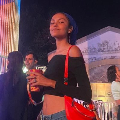 kawmillas's profile picture. nonada