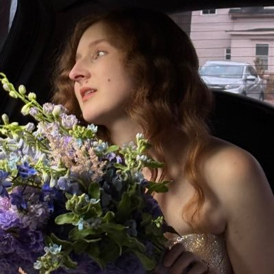 wrenscarborough's profile picture. the giant’s wife | authoress of THAT WHICH SINGS | rumored forest nymph | prologue apologist | wip: 5th Side | "and is not the sky itself a myth"✨