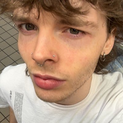 Noah76117029's profile picture. 