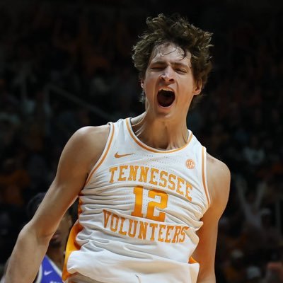 bhowell120's profile picture. VOLS. Titans.