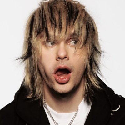 russell4tte's profile picture. jurídico @michael5sos oficial | f1 ♡ gr63