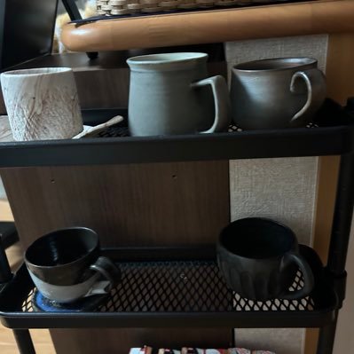 hinanu03's profile picture. 