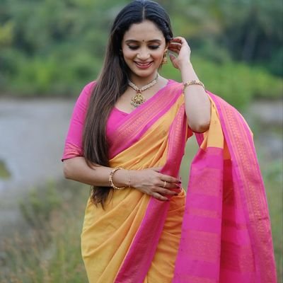 anaghashiny's profile picture. 🥵